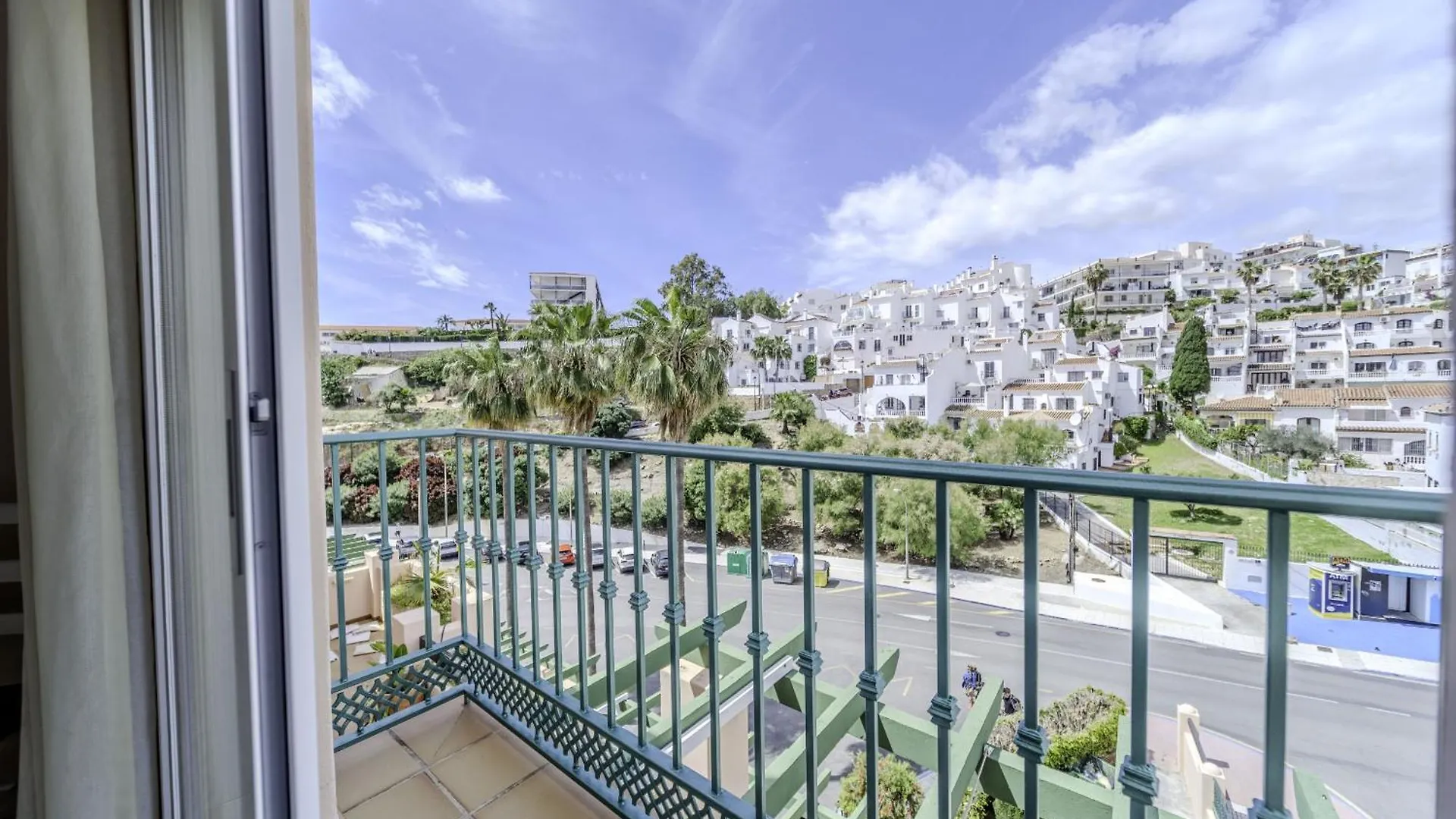 Apartman Ibn Sadi Burriana Beach By Casasol Nerja