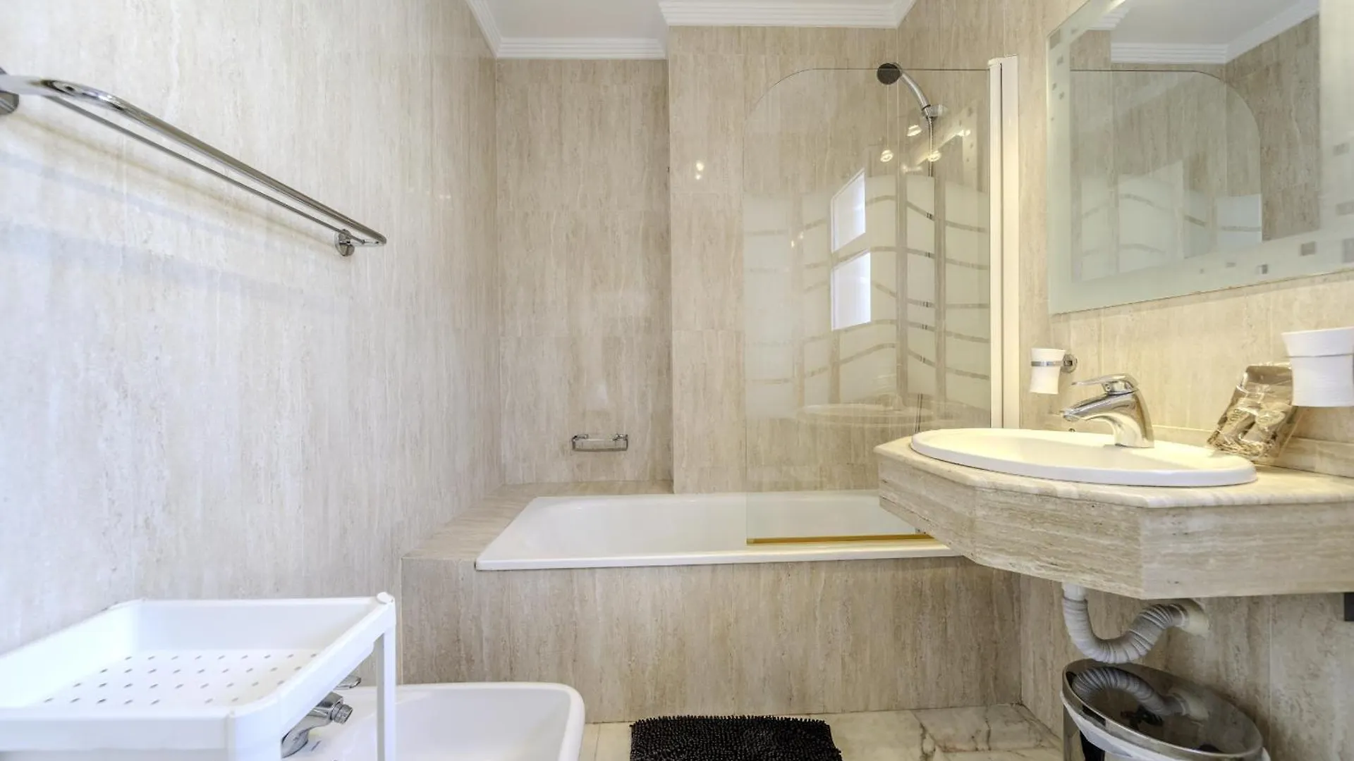 Apartman Ibn Sadi Burriana Beach By Casasol Nerja Spanyolország